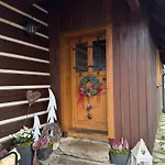 Roubena Lysecinky A Feriehus